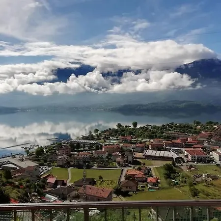 Apartment La Mansarda Sul Lago Di Como Vercana