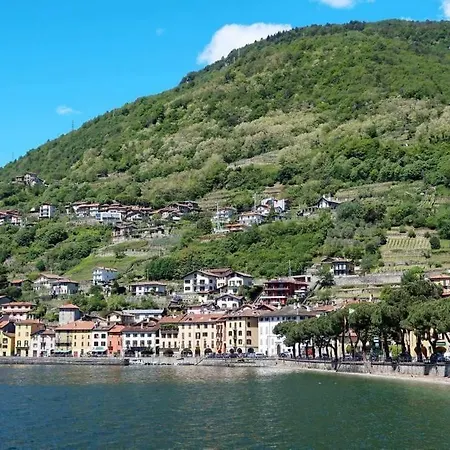 Apartment La Mansarda Sul Lago Di Como *